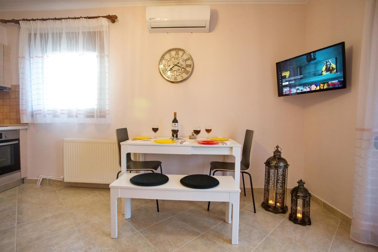 Konstantina & Evgenia Deluxe Apartment Неа-Перамос Экстерьер фото